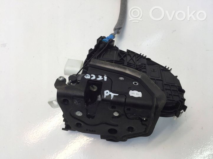 Audi Q2 - Etuoven lukko 4G0839016J