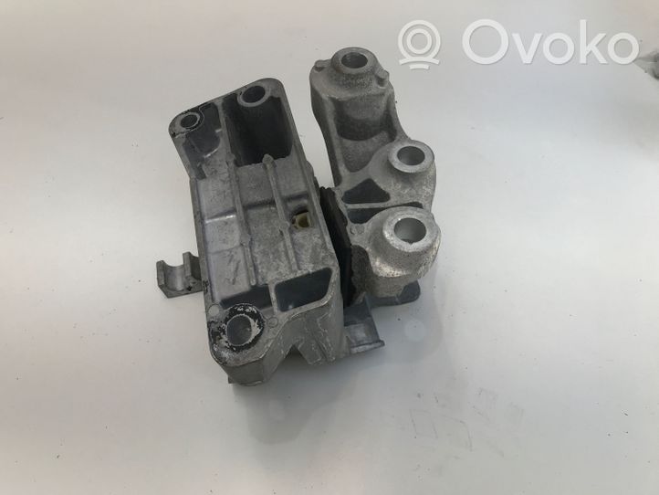 Volvo XC40 Supporto di montaggio scatola del cambio 32267915