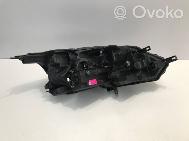 Nissan Qashqai J12 Lampa przednia 101088D02F