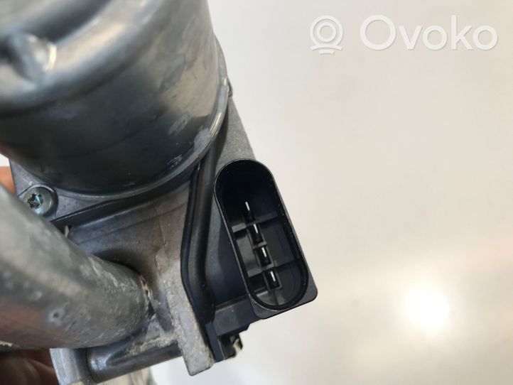 Volvo XC40 Mechanizm i silniczek wycieraczek szyby przedniej / czołowej 32328139