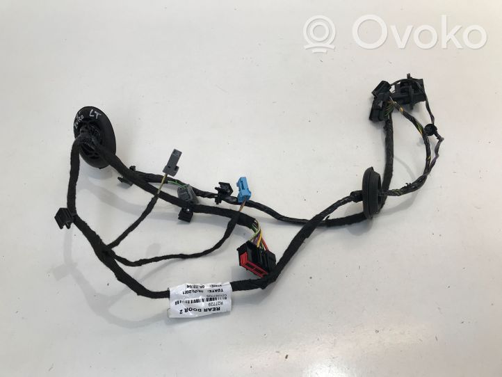 Volvo XC40 Takajohtosarjan suojakumi 32343213