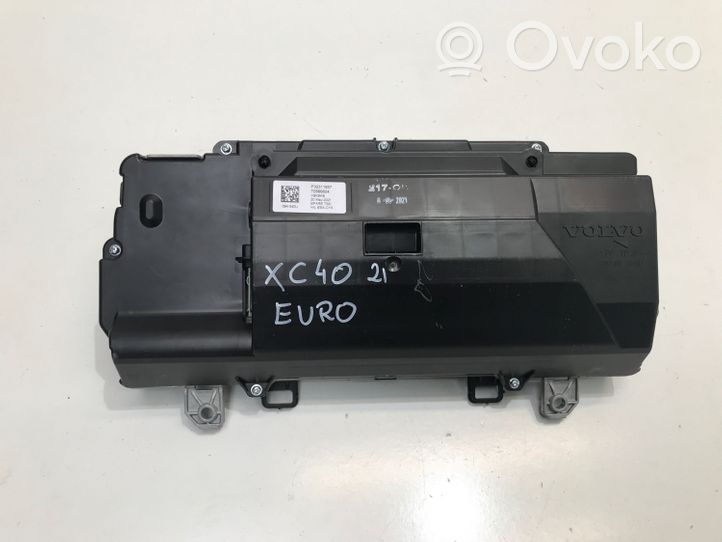 Volvo XC40 Tachimetro (quadro strumenti) 32311937