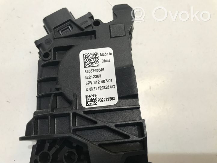 Volvo XC40 Accelerator throttle pedal 32212363