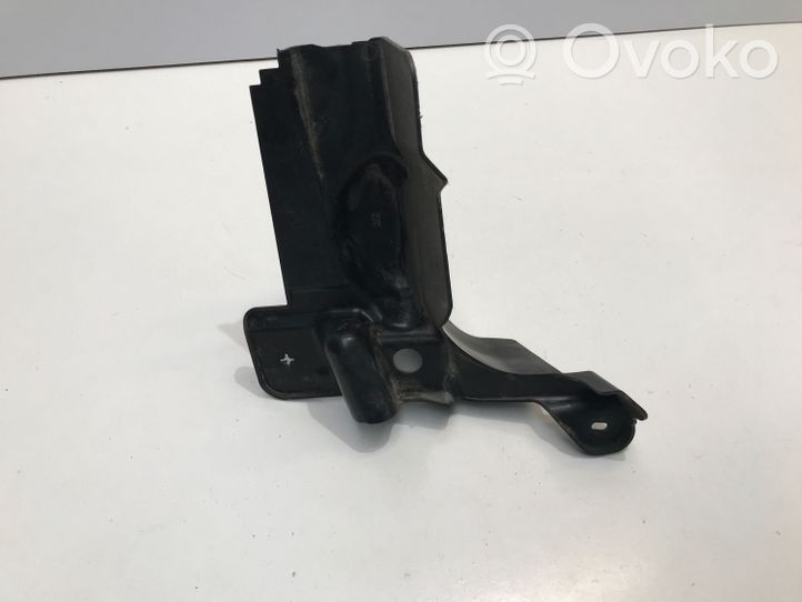 Volvo XC40 Pezzo della carrozzeria anteriore 31497881