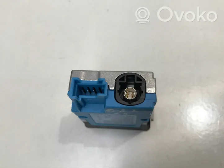 BMW 4 G22 G23 G24 G26 Connecteur/prise USB 8711939