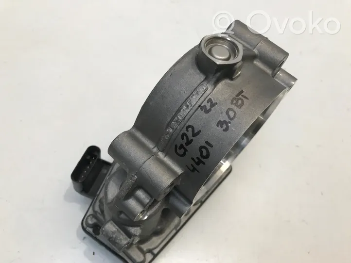 BMW 4 G22 G23 G24 G26 Clapet d'étranglement 8667415