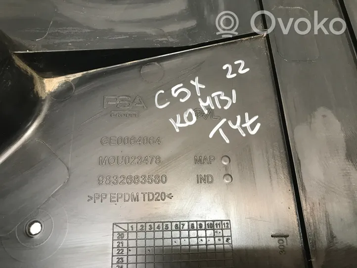 Citroen C5 X Alustan takasuoja välipohja 9832683580