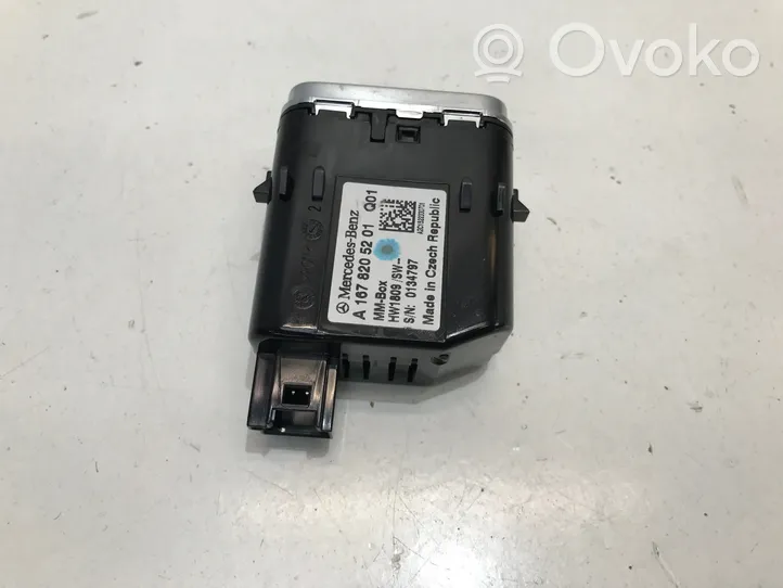 Mercedes-Benz GLE W167 Connecteur/prise USB A1678205201