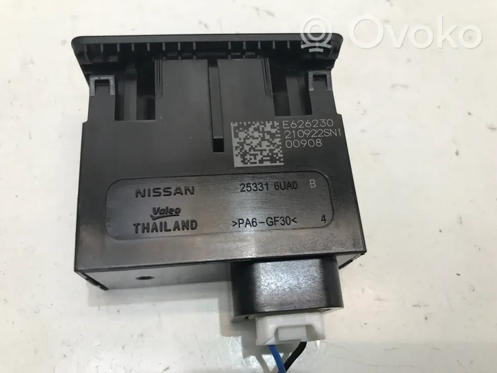 Nissan Qashqai J12 Connecteur/prise USB 253316UA0