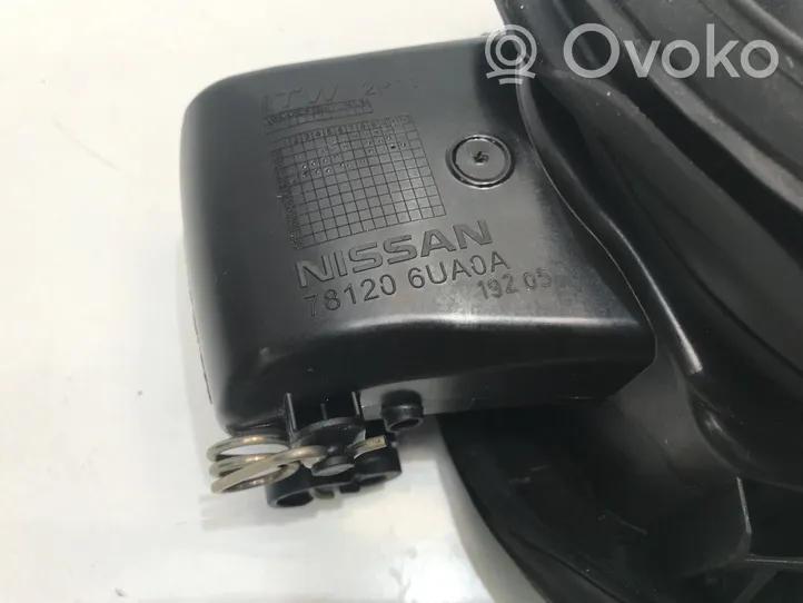 Nissan Qashqai J12 Bouchon, volet de trappe de réservoir à carburant 781206UA0A