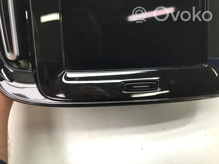 Volvo XC40 Monitori/näyttö/pieni näyttö 32350422