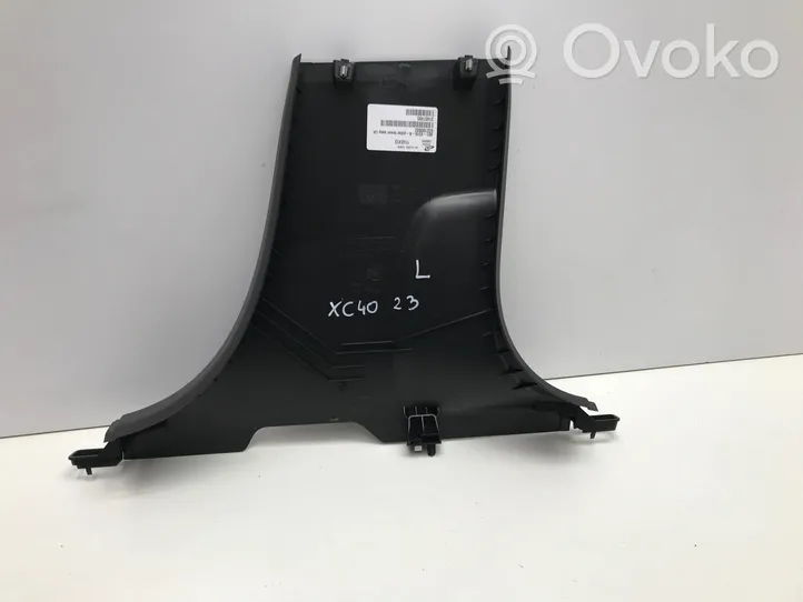 Volvo XC40 Rivestimento montante (B) (fondo) 31457495