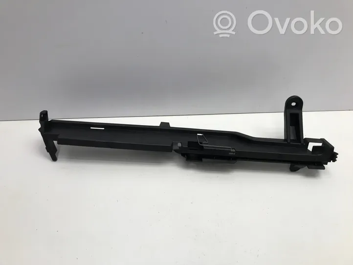 Volvo XC40 Altro elemento di rivestimento bagagliaio/baule 632940351