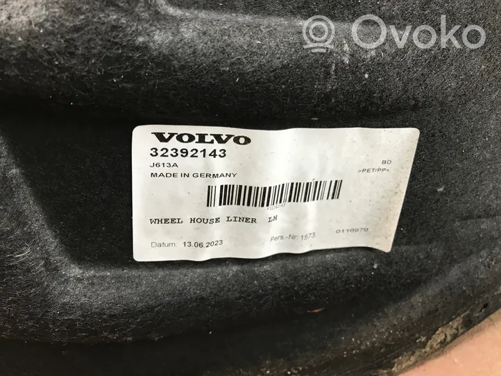 Volvo XC40 Takapyörän sisälokasuojat 32392143