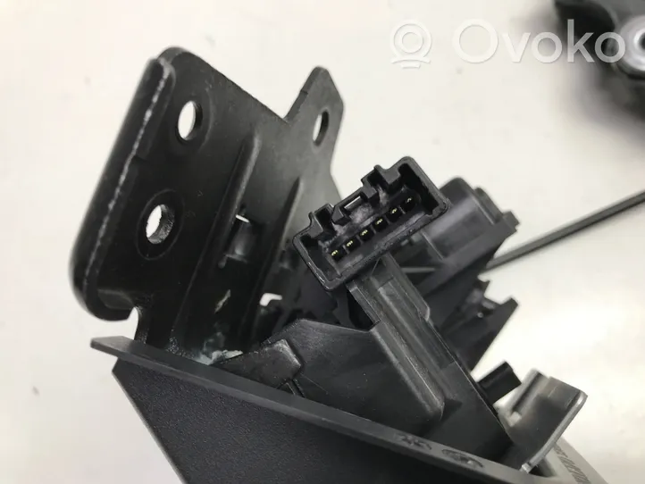 Volvo XC40 Tailgate/trunk/boot lock/catch/latch 32149889