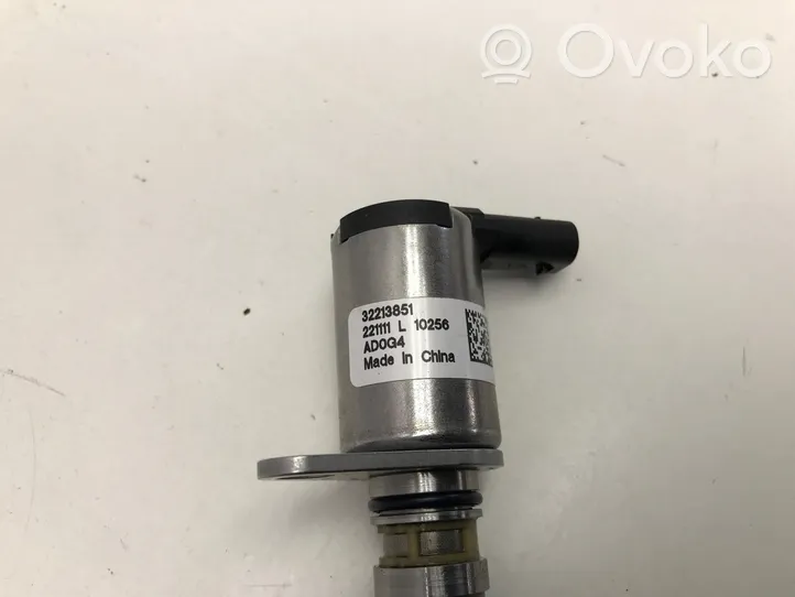 Volvo XC40 Generator impulsów wałka rozrządu 32213851