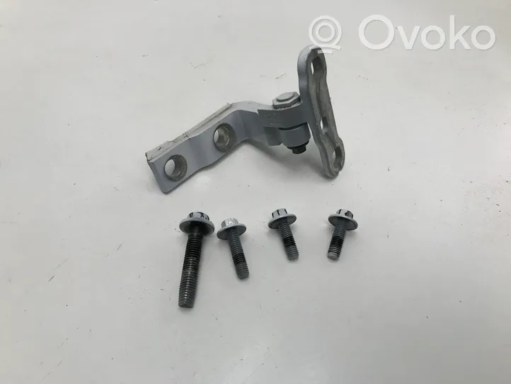 Volvo XC40 Cerniera superiore della portiera anteriore 31424585