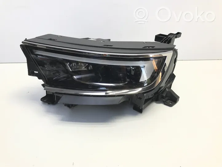 Opel Mokka B Lampa przednia 9834030080