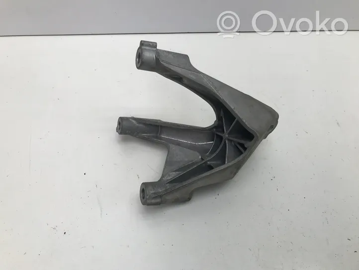 Mazda CX-60 Support, suspension du moteur 