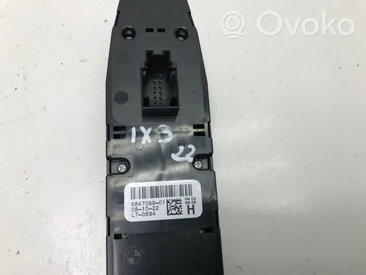 BMW iX3 G08 Interruttore di controllo dell’alzacristalli elettrico 6847099