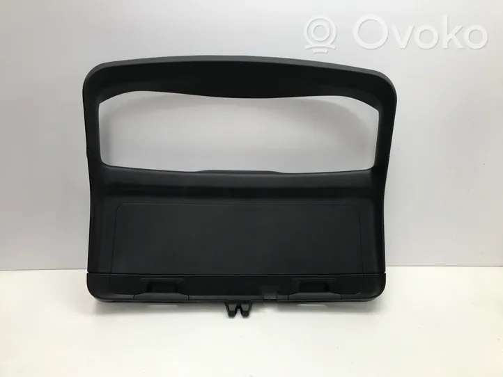 Mercedes-Benz EQC Takaluukun koristelista A2937401600