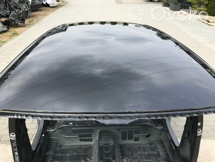 Mercedes-Benz EQC Roof 