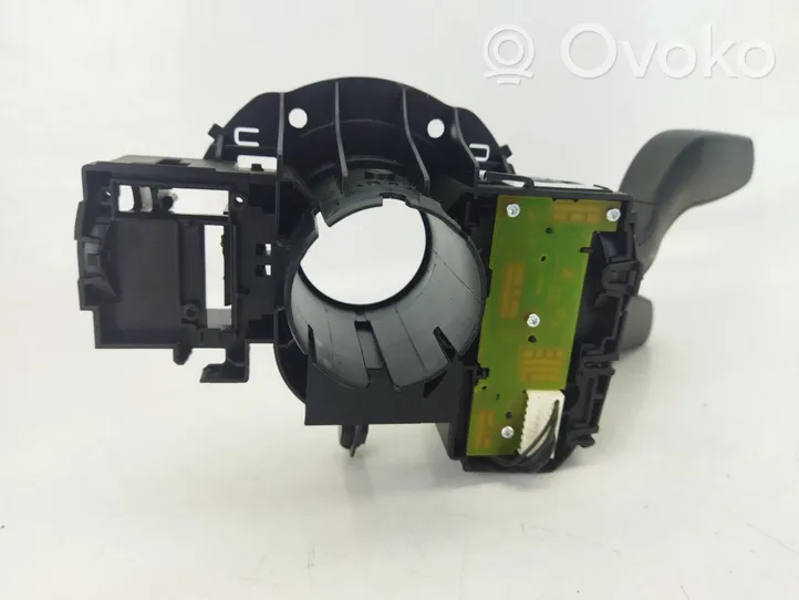 Audi A4 S4 B8 8K Suuntavilkun vipu 4G8953502AA