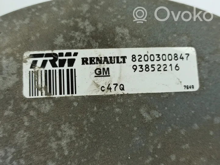 Opel Vivaro Servo-frein 8200300847