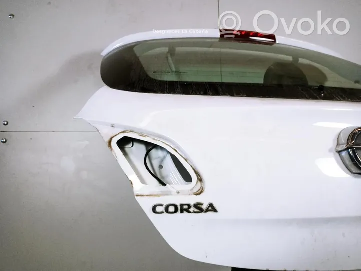 Opel Corsa E Galinis dangtis (bagažinės) 