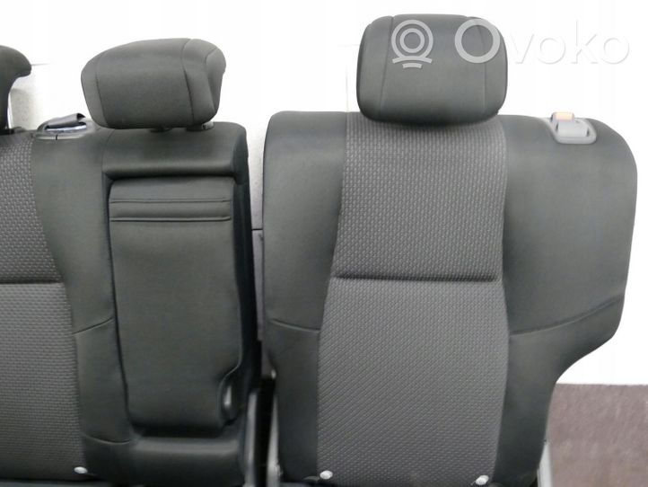 Honda Civic X Rear seat 