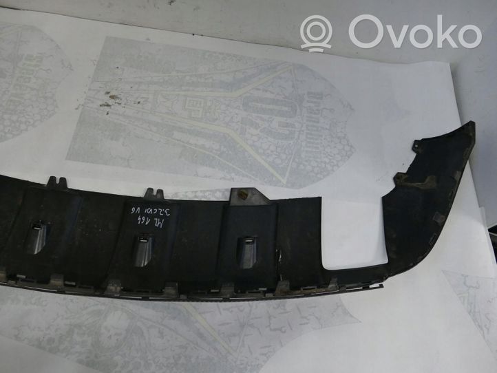 Mercedes-Benz ML W164 Moulure inférieure de pare-chocs arrière A1618850525