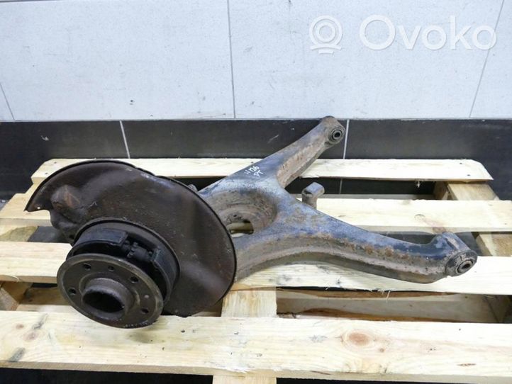 Mercedes-Benz S W126 Pivot de moyeu arrière A2464230120