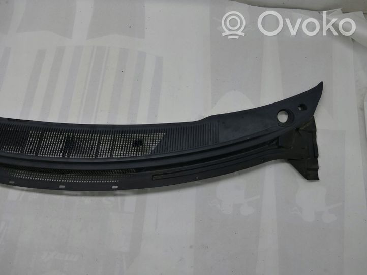 Mazda MPV II LW Rivestimento del tergicristallo LC6250790