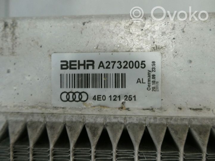 Audi A8 S8 D3 4E Radiateur de refroidissement 4E0121251