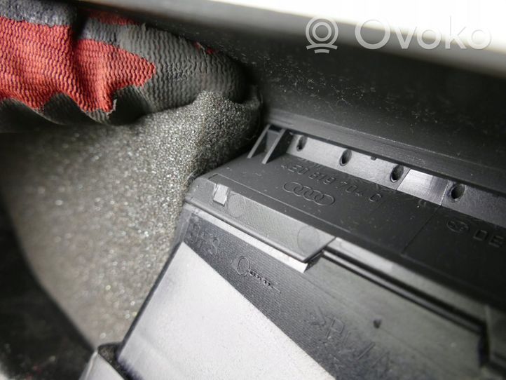 Audi A8 S8 D3 4E (B) statņa dekoratīvā apdare (apakšdaļa) 4E0867244