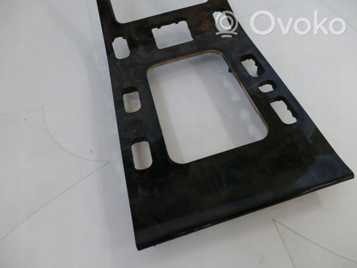 Mercedes-Benz ML W163 Rivestimento in plastica cornice della leva del cambio 