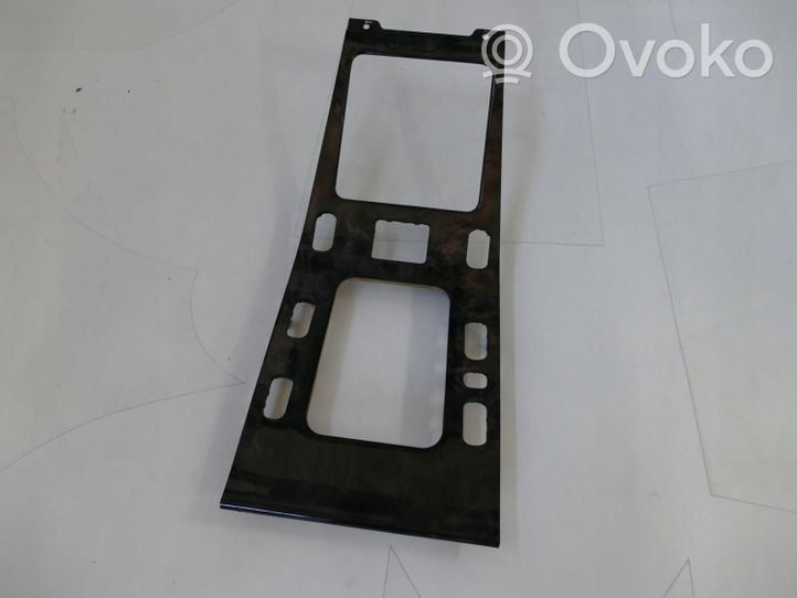 Mercedes-Benz ML W163 Rivestimento in plastica cornice della leva del cambio 