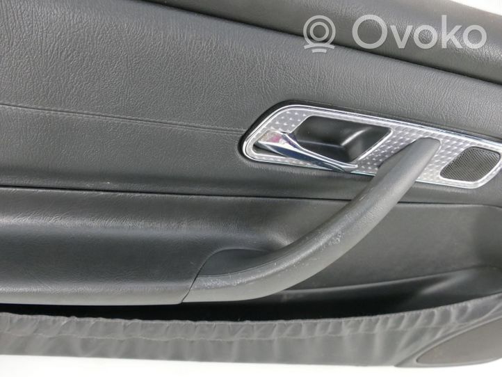 Mercedes-Benz SLK R170 Priekšējo durvju apdare A1707204170