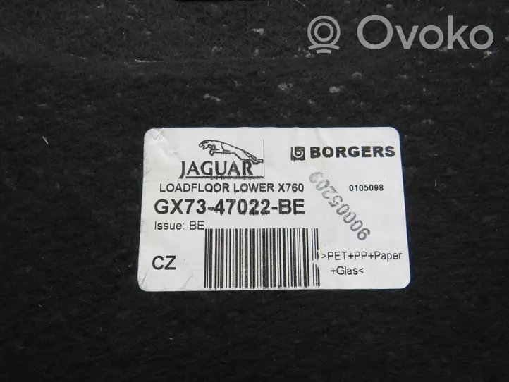 Jaguar XE Tavaratilan pohjan tekstiilimatto GX73-47022-BE