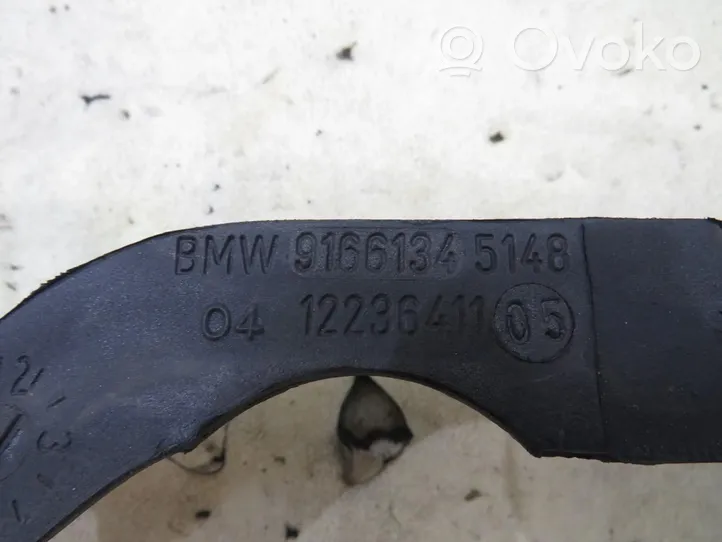 BMW 6 F12 F13 Uszczelka pokrywy silnika / maski przedniej 9166134
