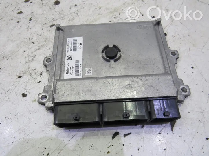 Renault Captur Komputer / Sterownik ECU silnika 237103353R