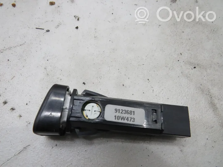 Volvo S60 Hazard light switch 9123681