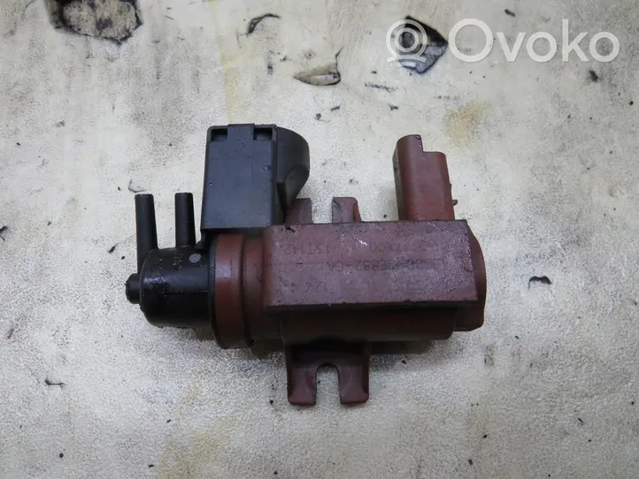 Ford Kuga II Valve vacuum 