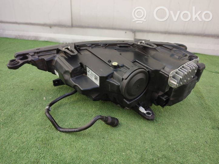 Audi A1 Lampa przednia 82A941034E