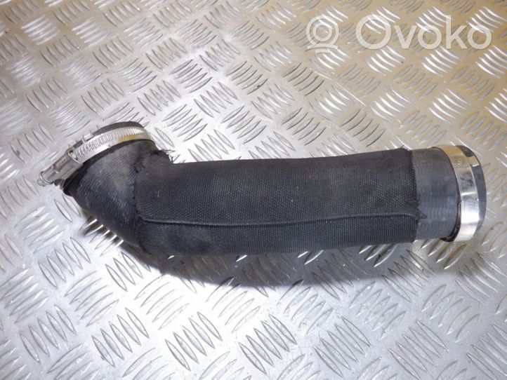 Audi A8 S8 D5 Tubo flessibile intercooler 4N0145709R