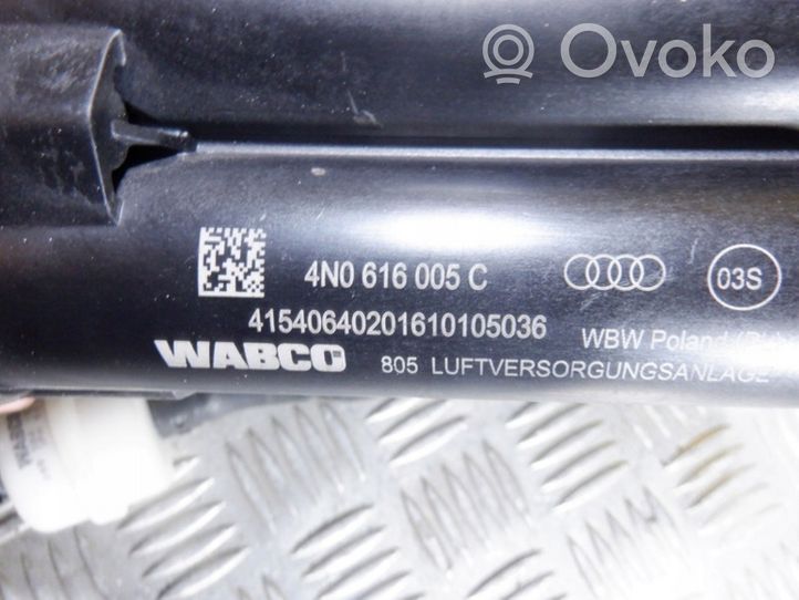 Audi A8 S8 D5 Pneumatinės (oro) pakabos kompresorius 4N0616005C