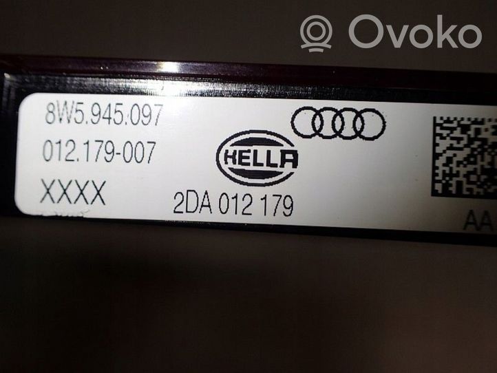 Audi A4 S4 B9 Papildomas stop žibintas 8W5945097