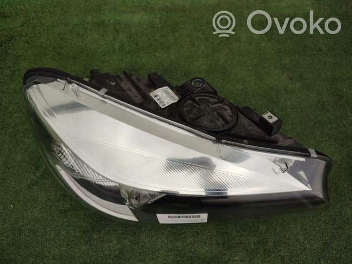 BMW 2 F45 Lampa przednia 7404868