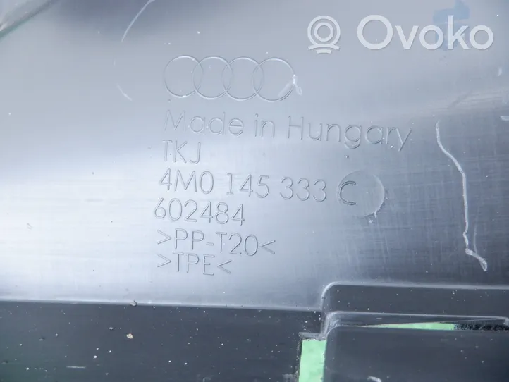 Audi Q7 4M Prowadnica powietrza intercoolera 4M0145333C