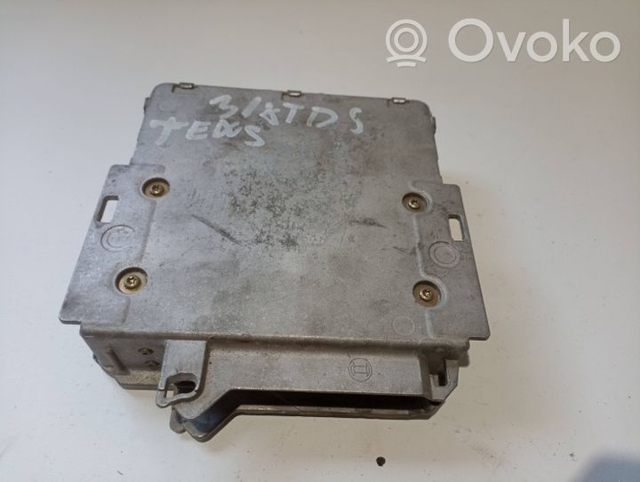 BMW 3 E36 Calculateur moteur ECU 0281001243